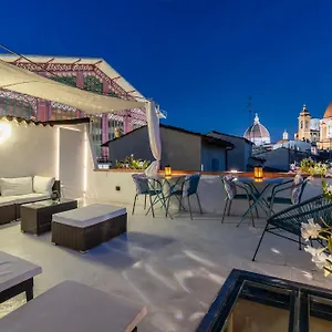 View Boutique - Milu Holidays Pensión